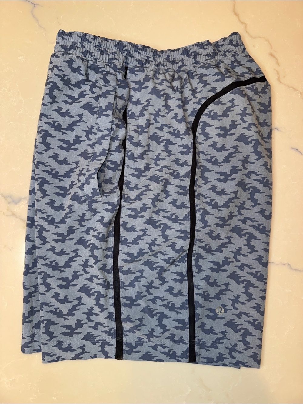 Lululemon pacebreaker swim XL 9 inch